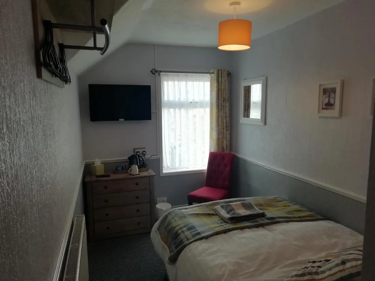 Shirley Heights Hotel Blackpool 3*,  United Kingdom