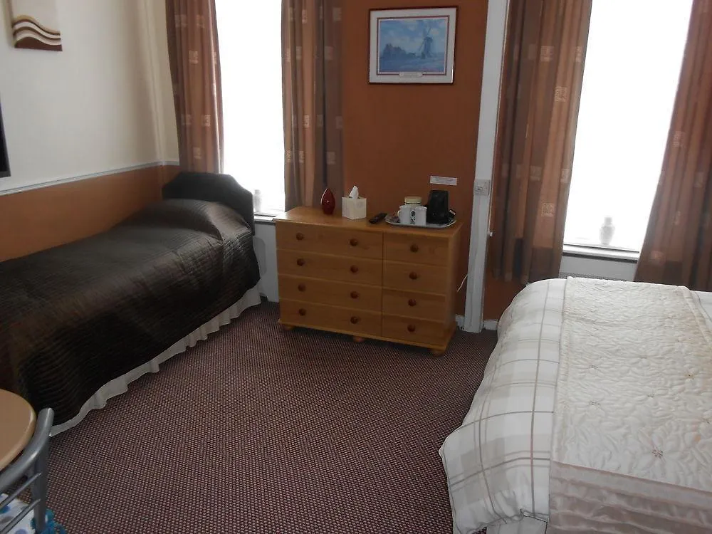Shirley Heights Hotel Blackpool
