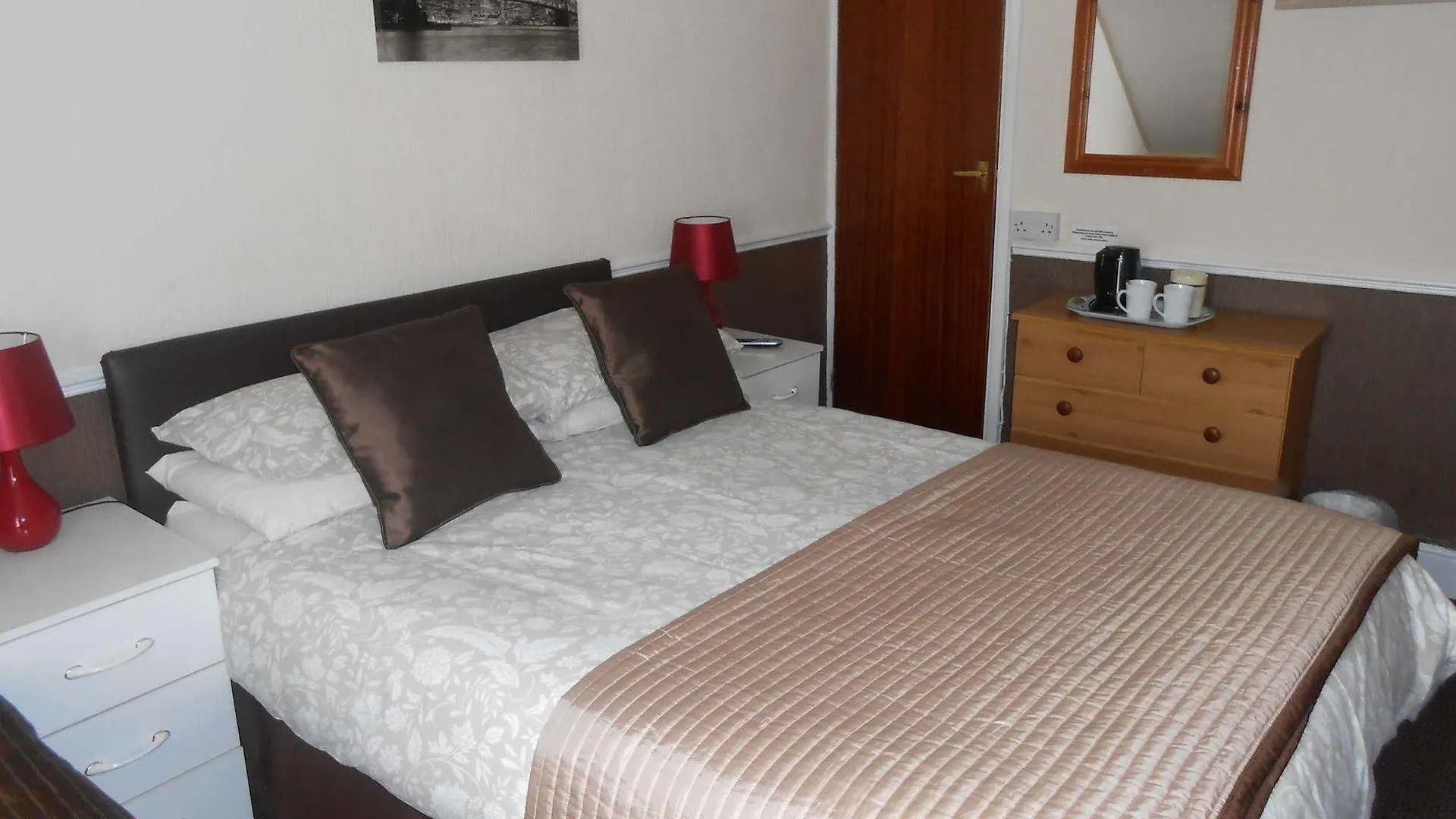 Shirley Heights Hotel Blackpool 3*,
