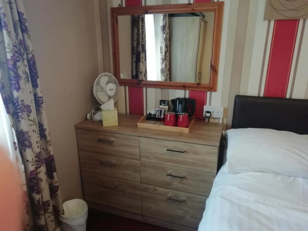 Shirley Heights Hotel Blackpool Bed & Breakfast